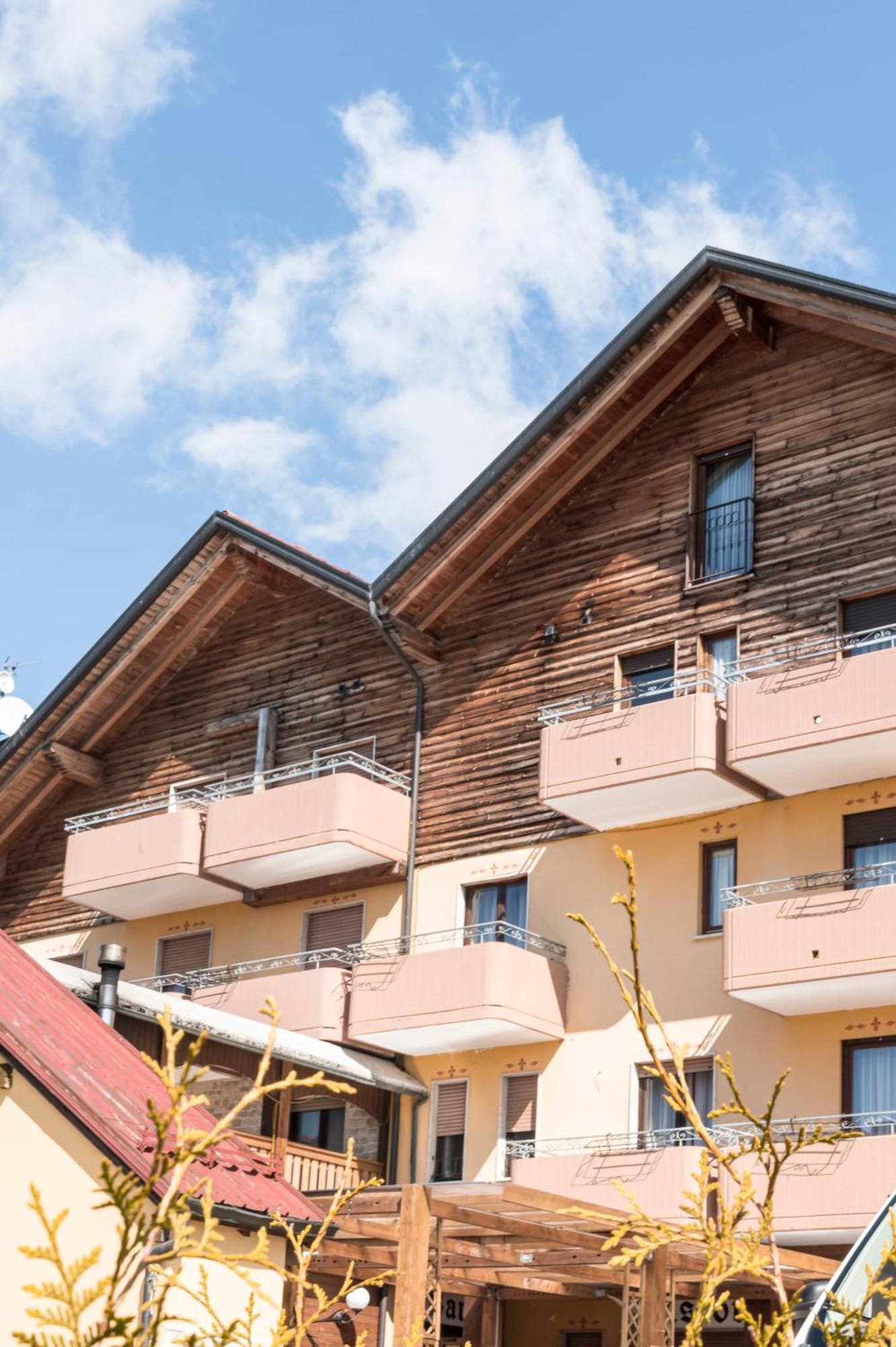 Hotel Vescovi Asiago Bagian luar foto