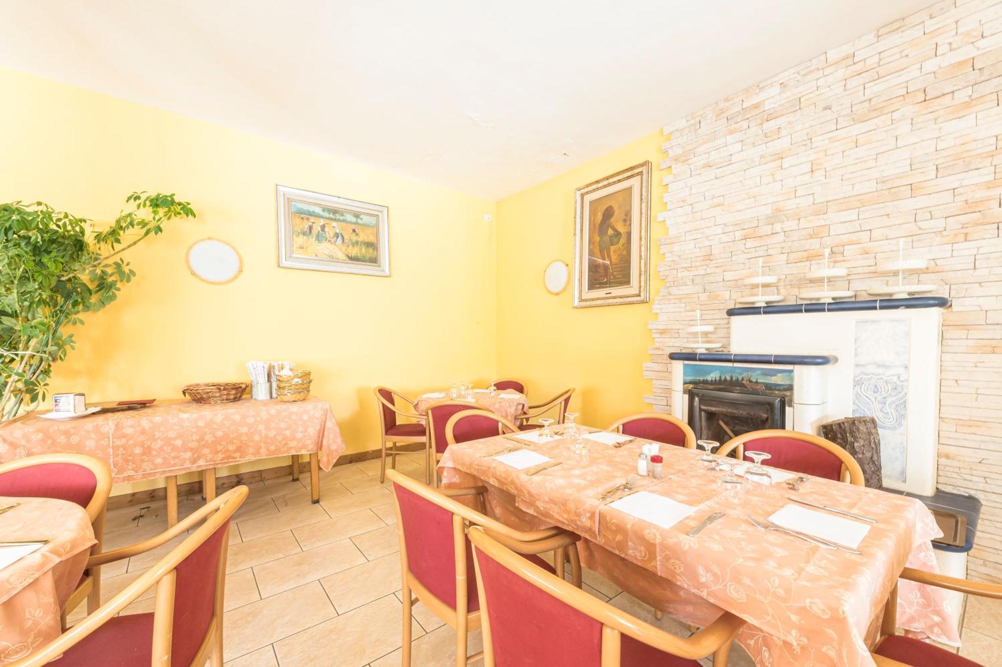 Hotel Vescovi Asiago Bagian luar foto