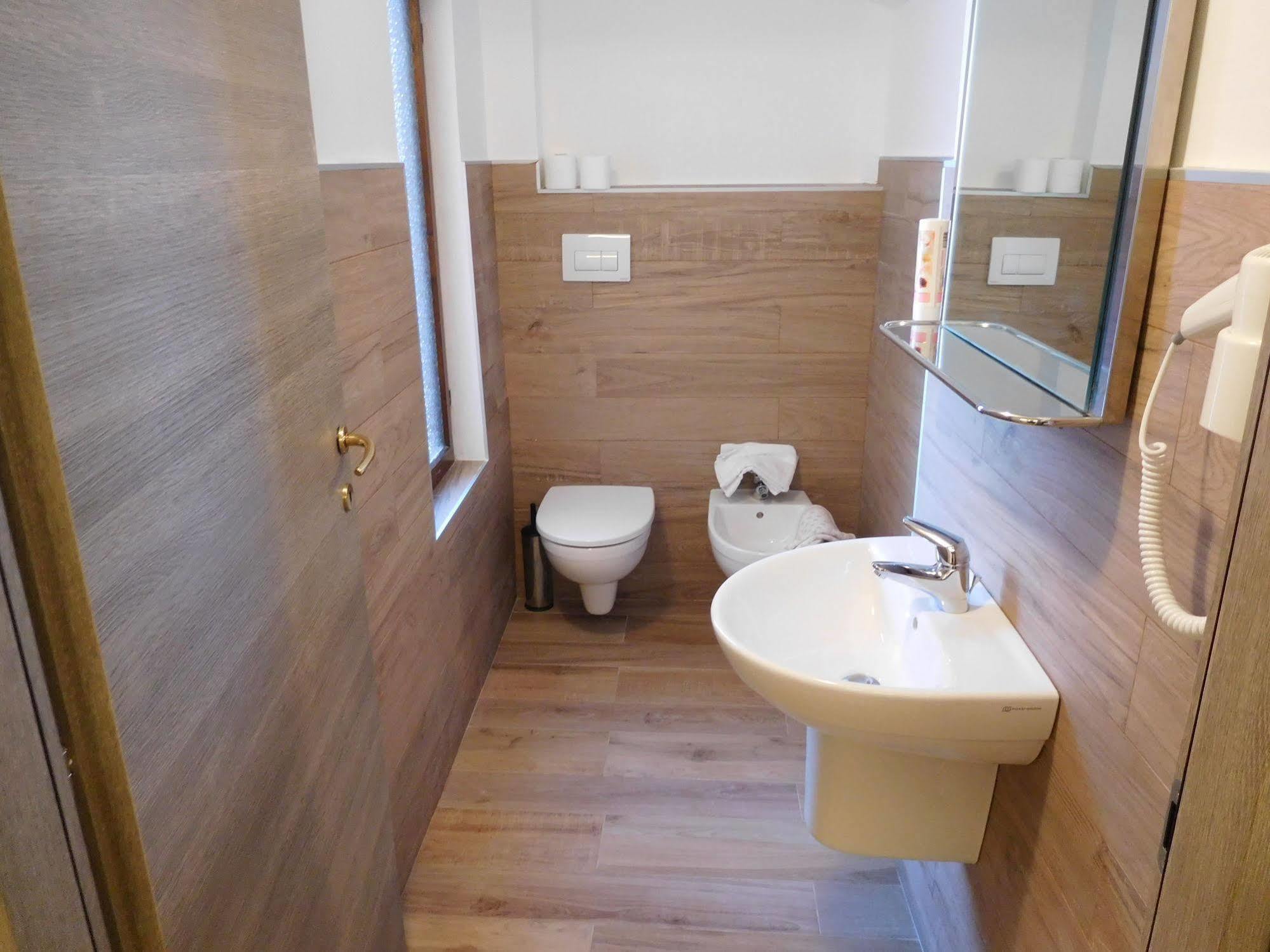 Hotel Vescovi Asiago Bagian luar foto