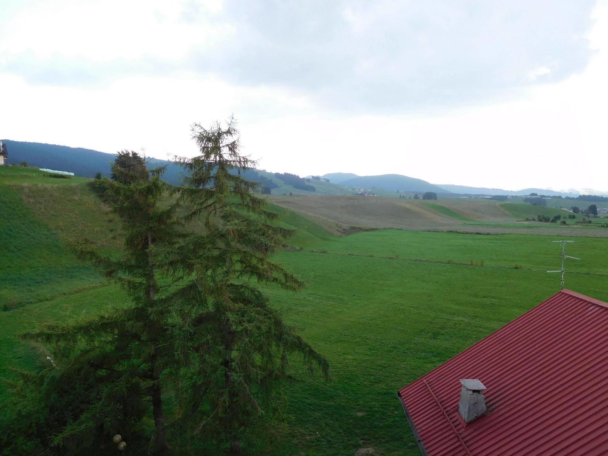Hotel Vescovi Asiago Bagian luar foto